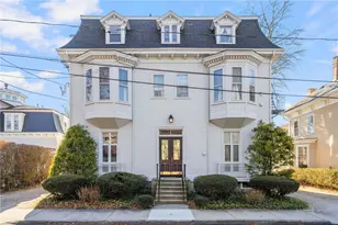 67 Perry St, Newport, RI 02840 - Photo 1