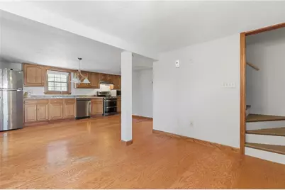 56 Mailloux Street, Woonsocket, RI 02895 - Photo 9