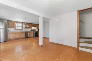 56 Mailloux St, Woonsocket, RI 02895 - Photo 9