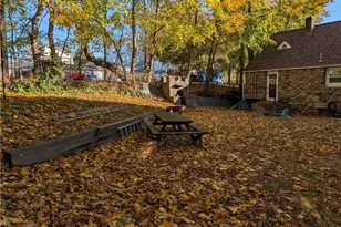 56 Mailloux St, Woonsocket, RI 02895 - Photo 5