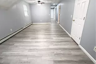 132 Pavilion Ave, Providence, RI 02905 - Photo 3