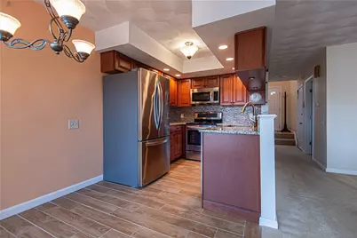 87 Nipmuc Trail #D, North Providence, RI 02904 - Photo 9