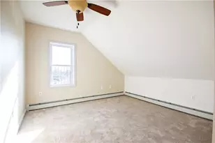 40 E Barrows St, Cumberland, RI 02864 - Photo 11