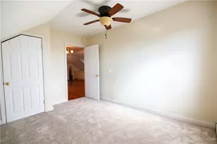 40 E Barrows St, Cumberland, RI 02864 - Photo 13