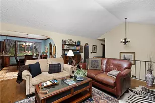 28 Weaver Hill Rd, West Greenwich, RI 02817 - Photo 5