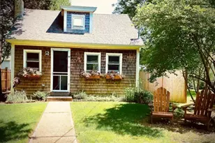 87 Wood Ln, South Kingstown, RI 02879 - Photo 1