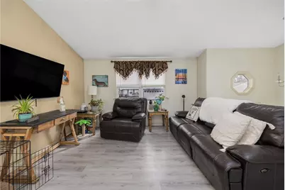 39 Mohawk Street, Coventry, RI 02816 - Photo 7