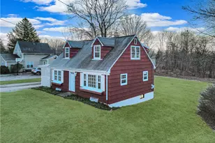 5 Maple Ct, Hopkinton, RI 02804 - Photo 3