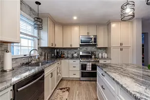 87 Mann School Rd, Smithfield, RI 02917 - Photo 13