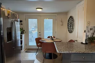 126 Jennie Ln, Warwick, RI 02889 - Photo 9