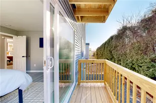 44 Hall St, Providence, RI 02904 - Photo 31