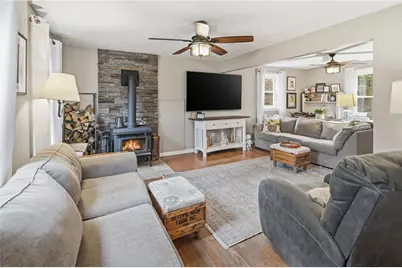 20 Auburn Drive, Charlestown, RI 02813 - Photo 9