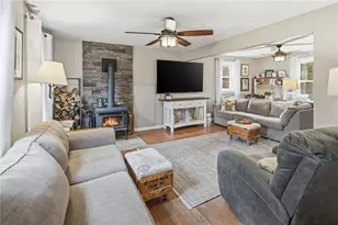 20 Auburn Dr, Charlestown, RI 02813 - Photo 9