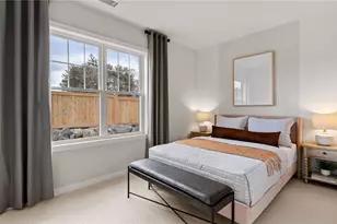 141 E Pt Dr, East Providence, RI 02916 - Photo 15