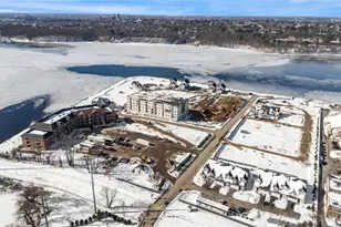 141 E Pt Dr, East Providence, RI 02916 - Photo 21