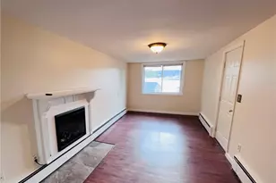 93 Grand View Dr, Warwick, RI 02886 - Photo 11