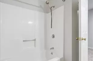 3524 W Shore Rd, Warwick, RI 02886 - Photo 29