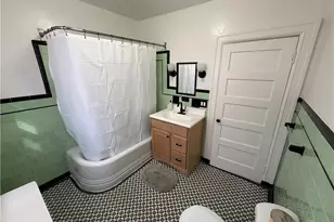 532 Post Rd, Warwick, RI 02888 - Photo 9