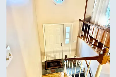 139 Suffolk Avenue, Pawtucket, RI 02861 - Photo 7