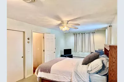 139 Suffolk Avenue, Pawtucket, RI 02861 - Photo 13