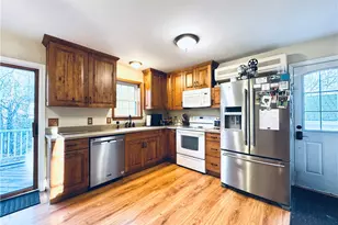 9 Perkins Ave, Westerly, RI 02891 - Photo 7