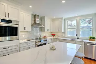 5 Hancock Rd, Barrington, RI 02806 - Photo 15