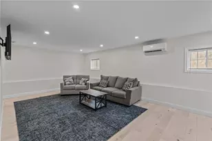 39 N Cornell Ave, Warren, RI 02885 - Photo 25