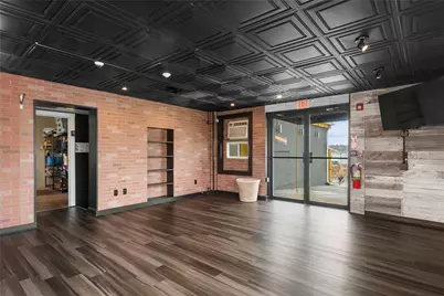 124 Aquidneck Avenue, Middletown, RI 02842 - Photo 9