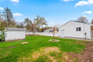 5 Madison St, North Providence, RI 02911 - Photo 7