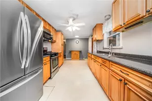 10 Colonial Rd, Coventry, RI 02816 - Photo 3