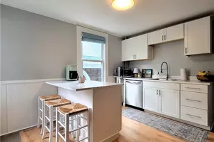 22 Annandale Rd, Newport, RI 02840 - Photo 3