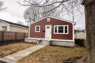 60 Ophelia St, Providence, RI 02909 - Photo 13