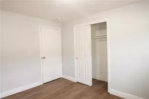 60 Ophelia St, Providence, RI 02909 - Photo 19