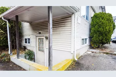 860 Douglas Avenue, Providence, RI 02908 - Photo 9