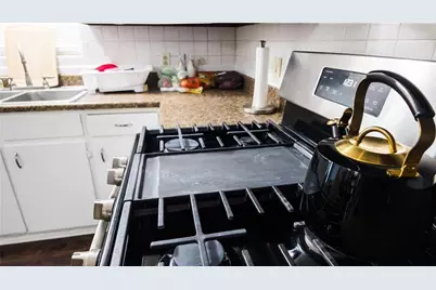 860 Douglas Avenue, Providence, RI 02908 - Photo 45