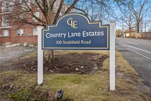 300 Smithfield Rd, North Providence, RI 02904 - Photo 23