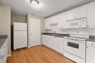 300 Smithfield Rd, North Providence, RI 02904 - Photo 7