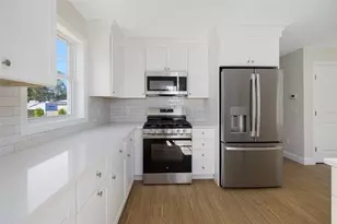 235 Pequot Ave, Warwick, RI 02889 - Photo 11