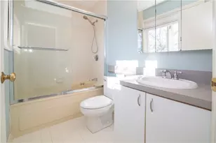 60 Margin St, Westerly, RI 02891 - Photo 15