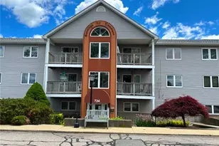 724 Beverage Hill Ave, Pawtucket, RI 02861 - Photo 1