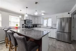 96 Merchant St, North Providence, RI 02911 - Photo 25