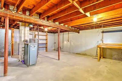 370 Budlong Road, Cranston, RI 02920 - Photo 29