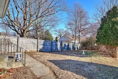 370 Budlong Road, Cranston, RI 02920 - Photo 33