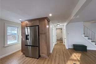 122 Elder St, Lincoln, RI 02865 - Photo 7