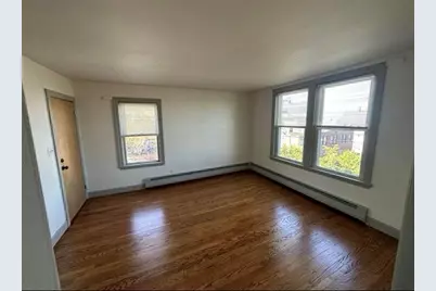 303 Lafayette Street, Pawtucket, RI 02860 - Photo 11