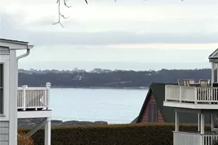 844 Boston Neck Rd, Narragansett, RI 02882 - Photo 5