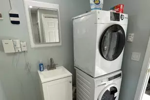 844 Boston Neck Rd, Narragansett, RI 02882 - Photo 9