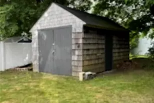 844 Boston Neck Rd, Narragansett, RI 02882 - Photo 27