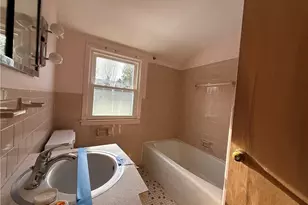 64 Cliffside Dr, Cranston, RI 02920 - Photo 15