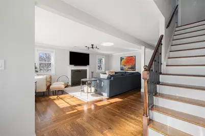 4 Mount Avenue, Providence, RI 02906 - Photo 5